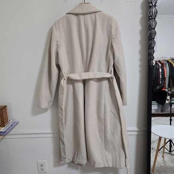 H&M ivory cream long belted coat size M - Picture 9 of 10
